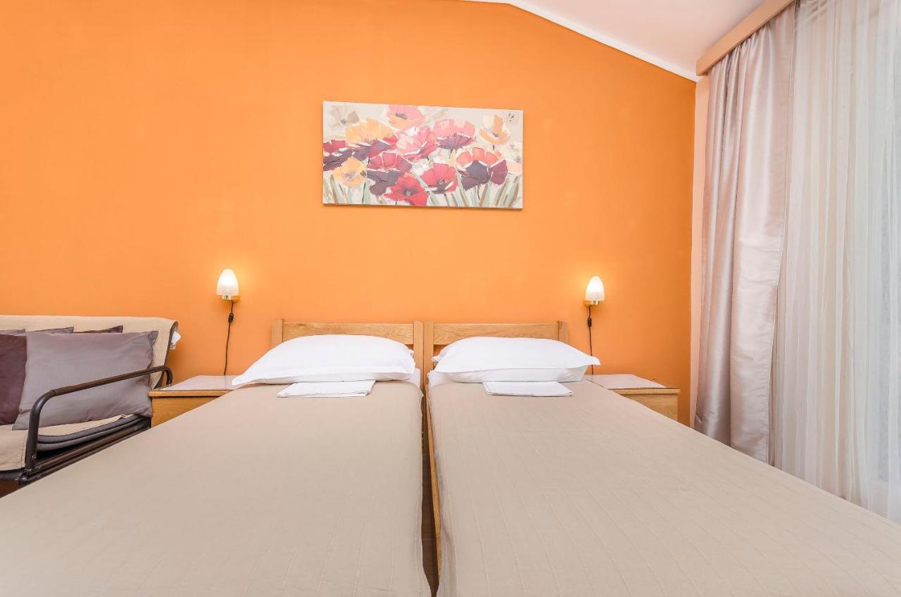 Apartments Sunset Beach Водице Екстер'єр фото