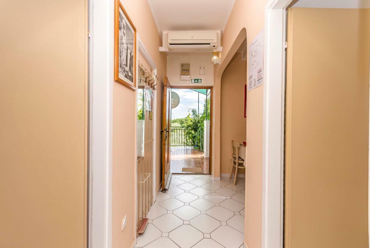 Apartments Sunset Beach Водице Екстер'єр фото