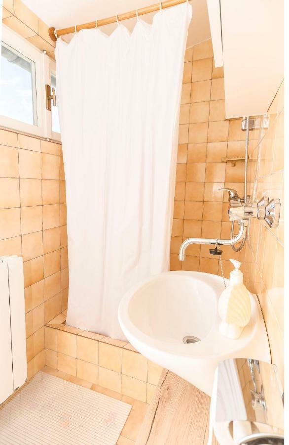 Apartments Sunset Beach Водице Екстер'єр фото